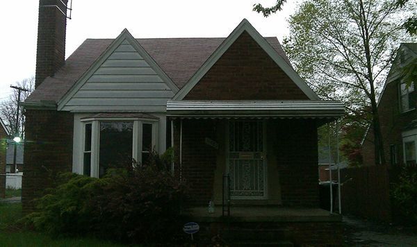 Building Photo - 3 br, 1 bath House - 11583 Nottingham Rd 1...