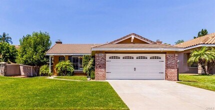 Building Photo - 13729 Basswood Dr