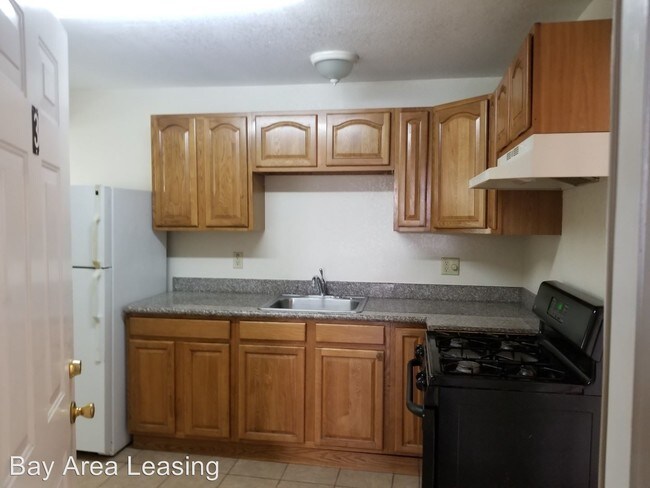Building Photo - 964 34th St