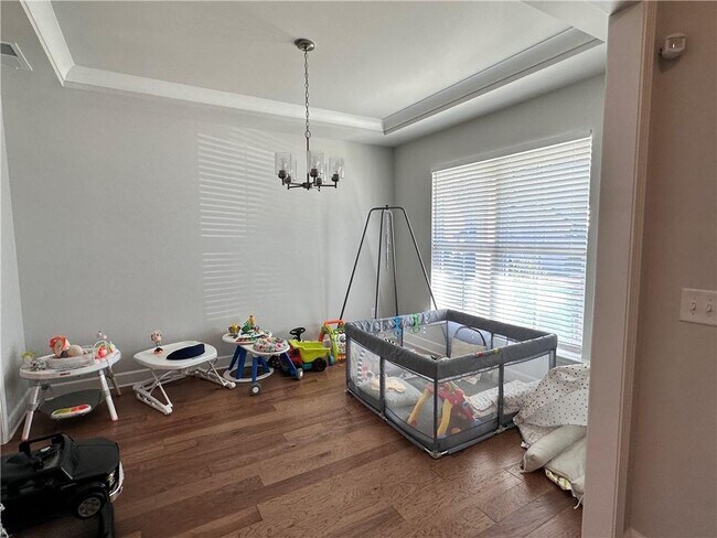 Building Photo - 5430 Wheeler Ridge Rd