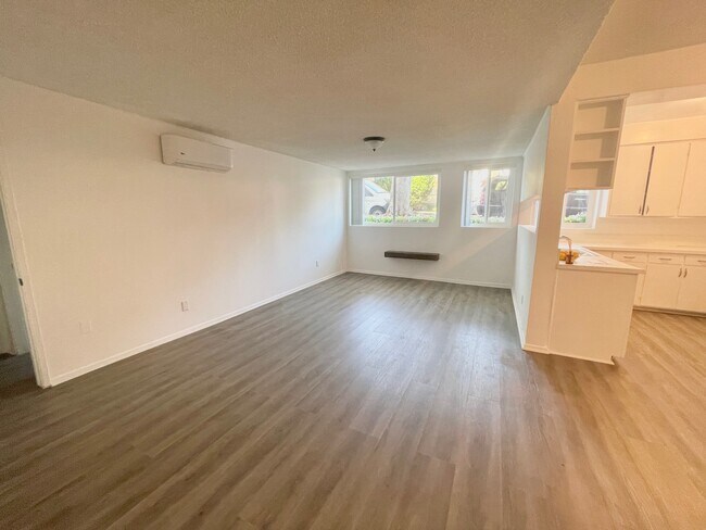 Foto del edificio - 808 Princeton St