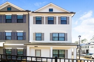 Building Photo - 719 Calvin Pk Dr