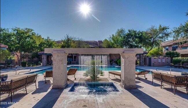 Foto del edificio - 20660 N 40th St
