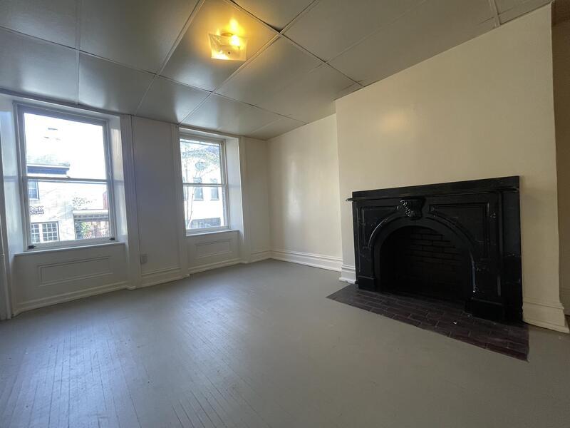 Primary Photo - 119 N Potomac St
