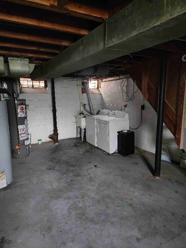 Building Photo - 8200 Schaefer Hwy