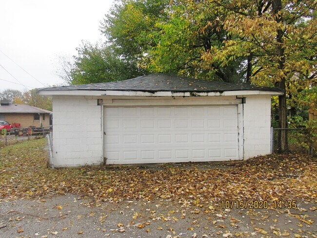 Building Photo - 3228 Ralston Ave, Indpls, IN 46218
