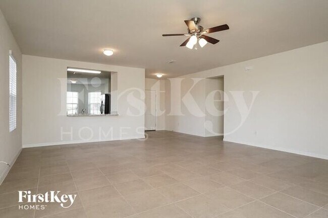Foto del edificio - 440 NW 15th Terrace