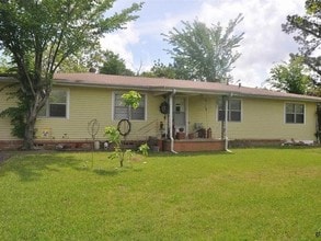 Building Photo - 15987 TX-155