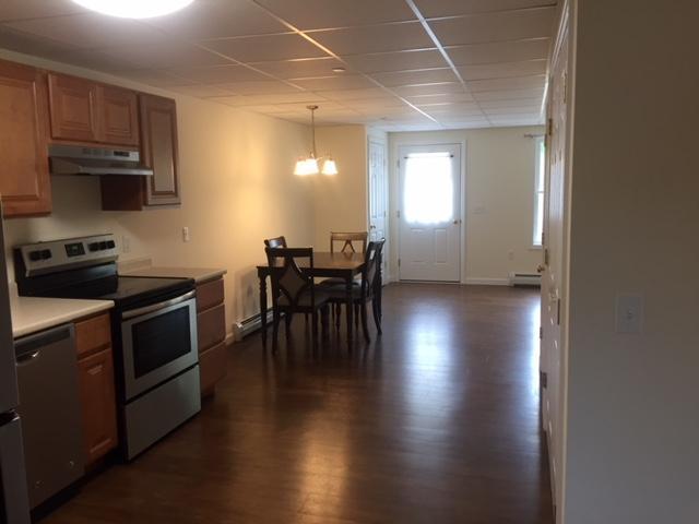 cocina abierta/comedor/sala de estar - 16 Acorn Way