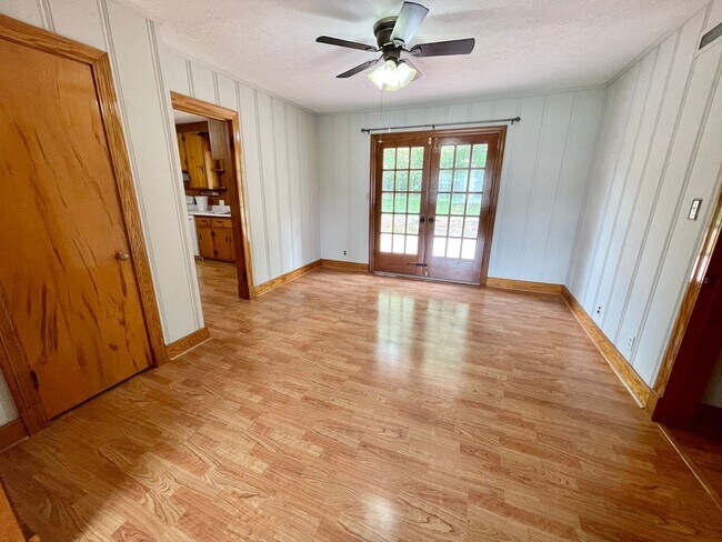 Foto del edificio - Nice home near downtown Athens!