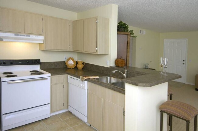 Foto del edificio - Crystal Trace Apartments