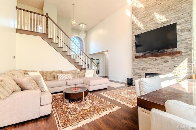 Foto del edificio - 56194 Birkdale Dr