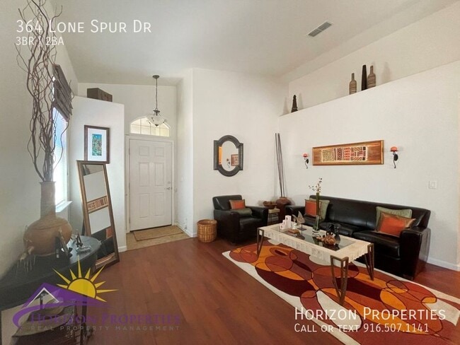 Foto del edificio - 364 Lone Spur Dr