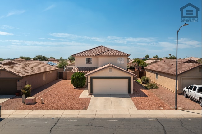 Building Photo - 12221 W Aster Dr