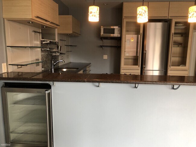 Foto del edificio - 2 br, 2 bath Condo - 1347 North Sedgwick S...
