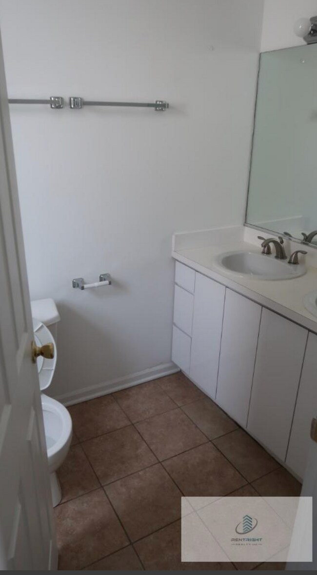 Foto del edificio - 2112 N Campbell Ave