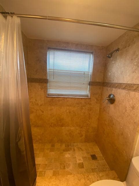 Building Photo - 100 Andover D