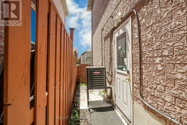 Building Photo - 3470 Crimson King Cir