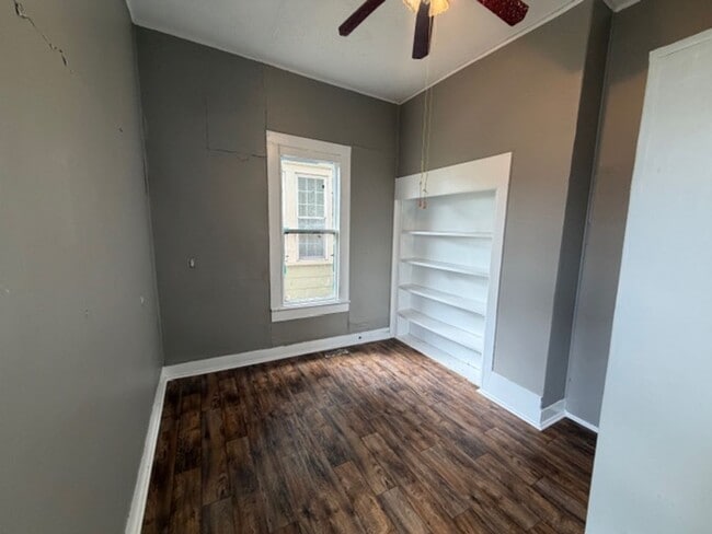 Building Photo - Remodeled 3 Bedroom Home in Highland - Central Air!