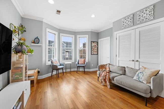 Foto del edificio - 165 Thorne St