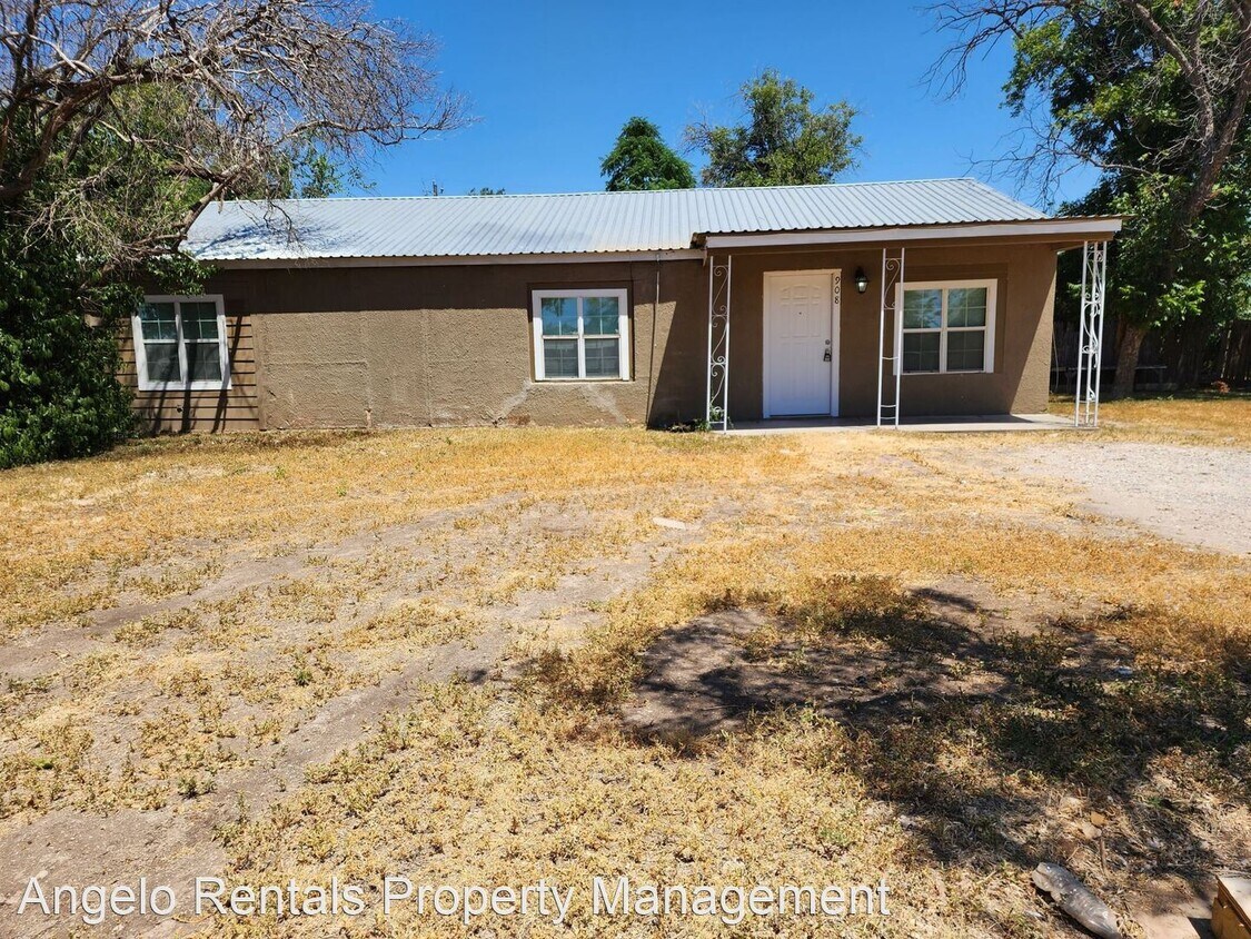 Primary Photo - 3 br, 1 bath House - 908 E 23rd