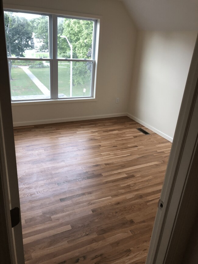 Foto del edificio - 172 Mansion St