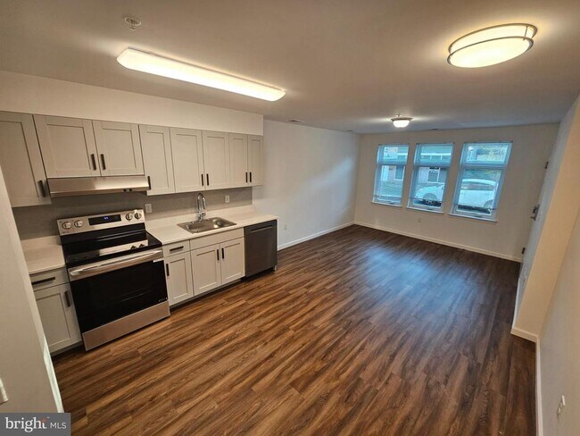 Foto del edificio - 200 Hamilton Ave