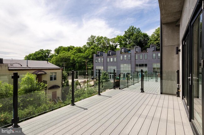 Building Photo - 4592 Silverwood St