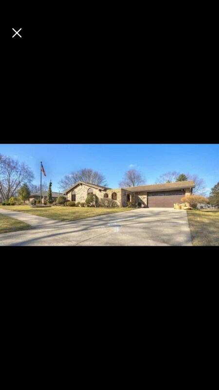 Building Photo - 2880 Hanford Dr