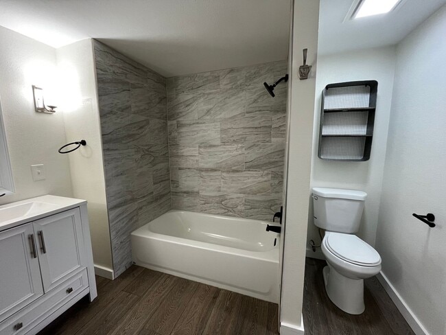 Building Photo - 1 bedroom, 1 bath house with 1 car attache...