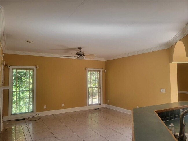 Building Photo - 4448 Cabinwood Turn