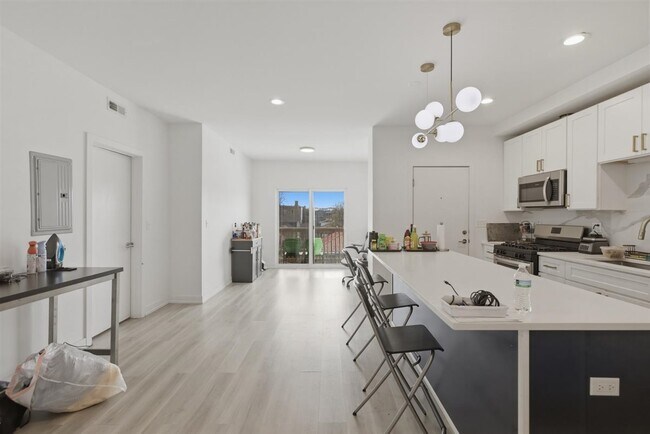 Foto del edificio - 4939 N Saint Louis Ave