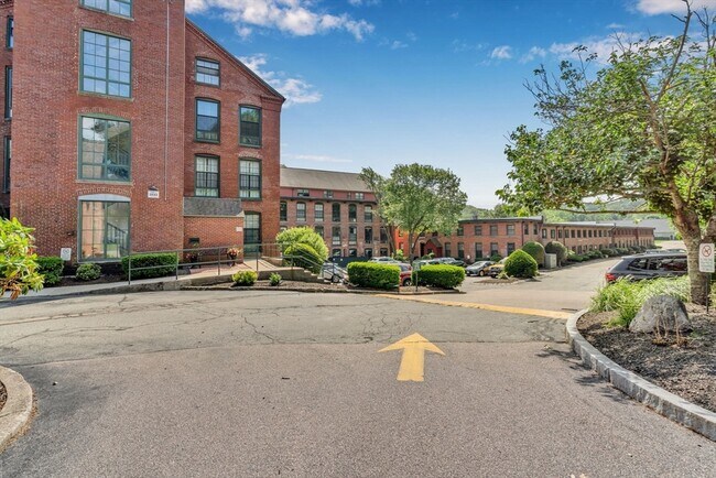 Foto del edificio - 14 Sanford St