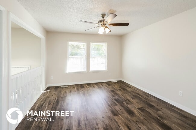Foto del edificio - 7212 N Kentucky Ave
