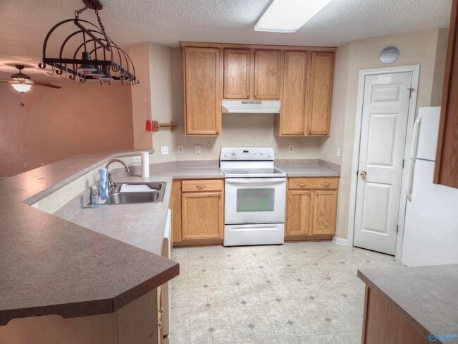 Building Photo - 114 Bremerton Dr SW