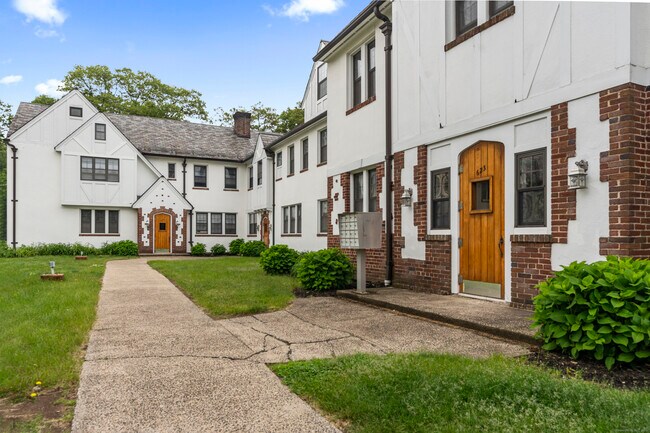 Foto del edificio - 623 Whitney Ave