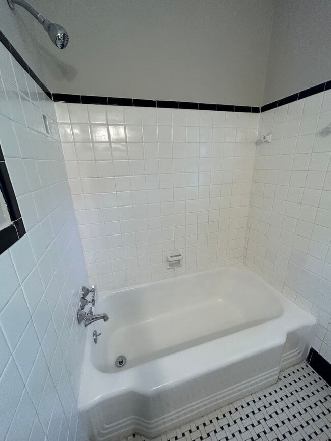 Interior Photo - Highland at Haymount