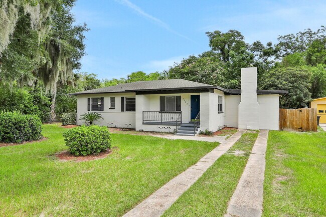 Foto del edificio - 3923 Tyndale Dr
