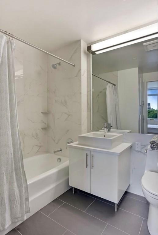 Foto del edificio - 1 bedroom in Brooklyn NY 11201