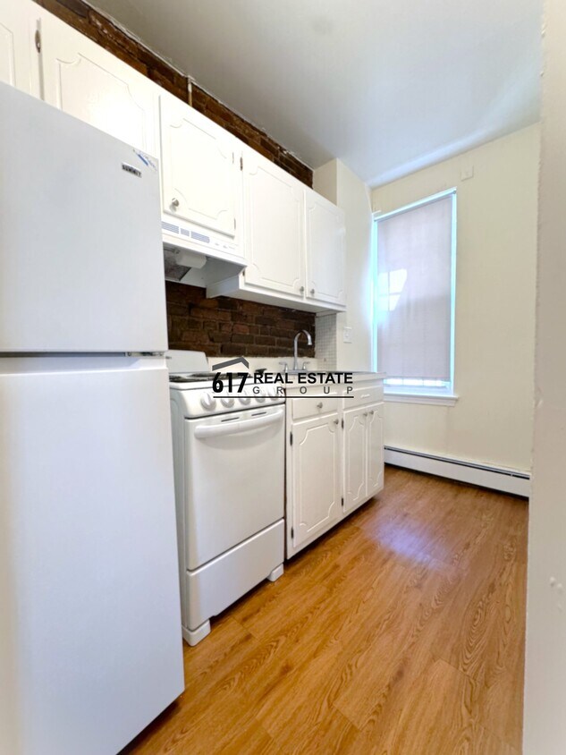 Building Photo - 58 S Huntington Ave