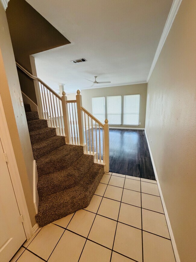 Foto del edificio - 5808 Blackmon Ct