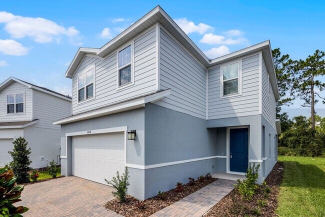 Foto del edificio - Brand-New 4BR Home with Tile Floors & Quar...