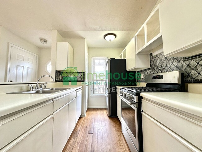 Building Photo - 1316 Wellfleet Ct