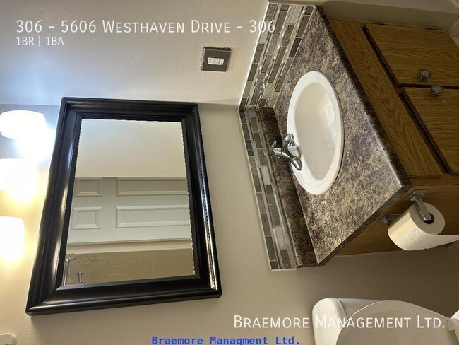 Photo du bâtiment - 5606-5606 Westhaven Dr