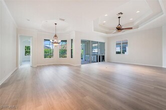 Building Photo - 10800 Fieldfair Dr