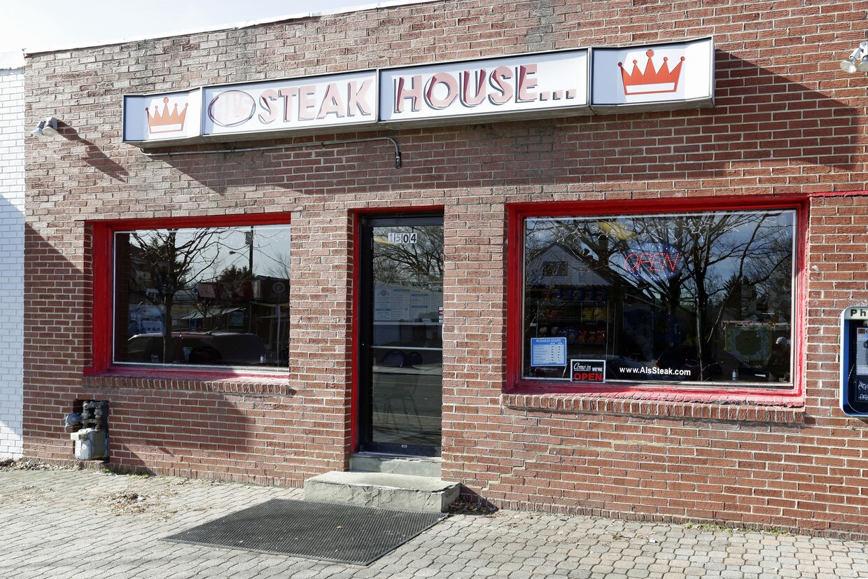 Manor House Apartments Rentals Alexandria, VA