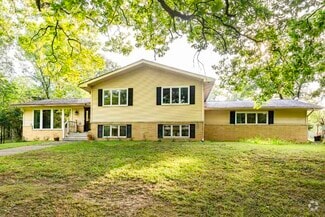 Building Photo - 2240 Gale Rd