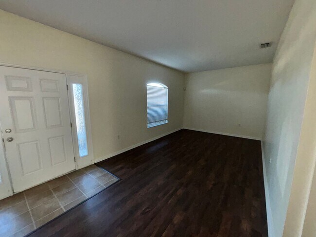 Building Photo - 3/2 Home in Sun Valley SW Ocala