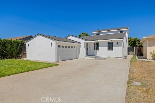 Foto del edificio - 11245 Greenlawn Ave