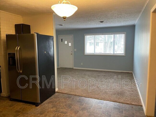 Building Photo - 5118 Kickapoo Dr
